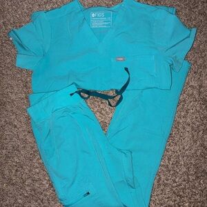 Figs Oasis Scrub Set